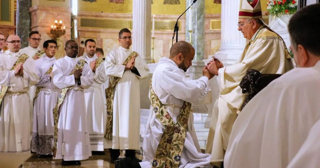 catholic-funeral-dress-requirements-by-role