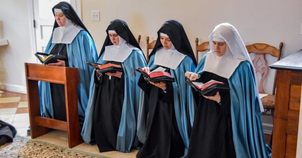 womens-catholic-funeral-clothing-options